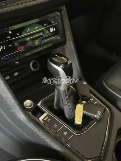 فولكس فاغن تيجون 2024 فضي مستعملة للبيع - 9