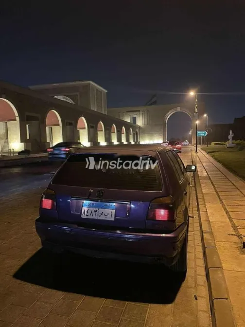 فولكس فاغن جولف 3 1994 بنفسجي مستعملة للبيع - 3