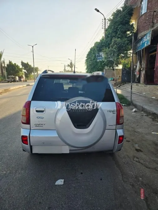 Chery Tiggo 3 2018 Silver Used for Sale - 4