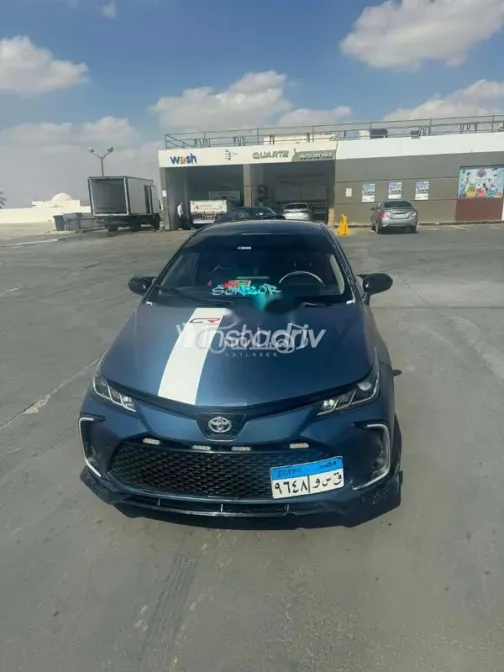 Toyota Corolla 2019 White Used for Sale - 2