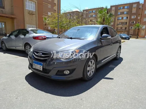 Hyundai Elantra HD 2021 White Used for Sale - 1