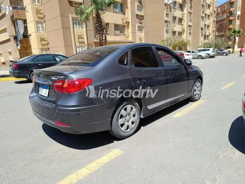 Hyundai Elantra HD 2021 White Used for Sale - 2