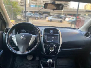 نيسان صنى 2022 أبيض مستعملة للبيع