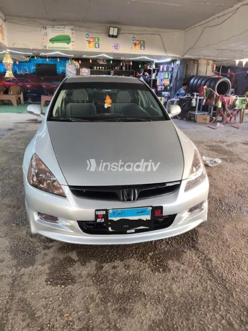 Honda Accord 2007 Silver Used for Sale - 2
