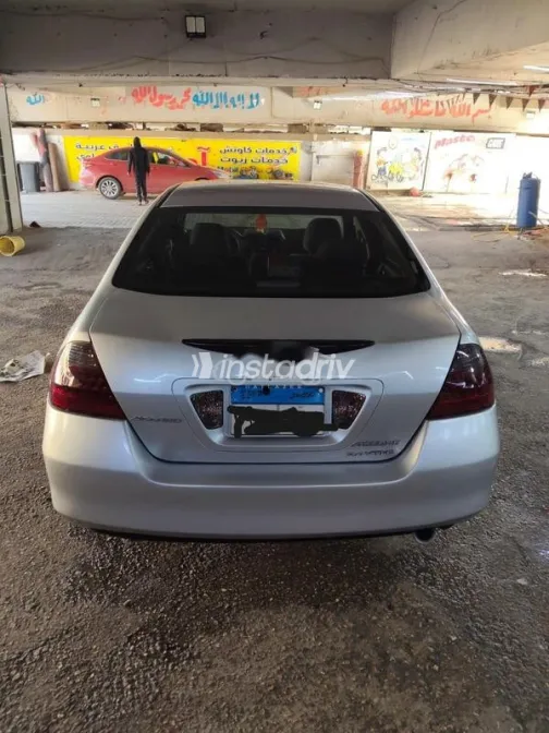 Honda Accord 2007 Silver Used for Sale - 6