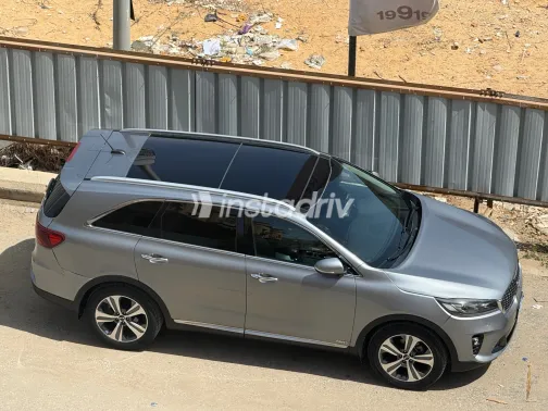 كيا EV6 2020 أبيض مستعملة للبيع - 4