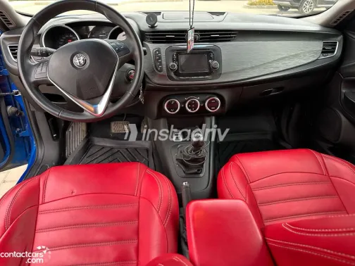 Alfa Romeo Giulietta 2021 White Used for Sale - 6