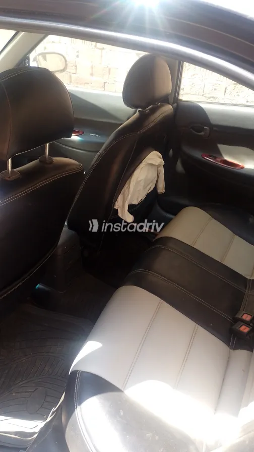 Daewoo Nubira 1997 White Used for Sale - 4