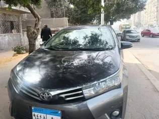 Toyota Corolla 2015 Silver Used for Sale