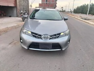 Toyota Auris 2015 Gray Used for Sale
