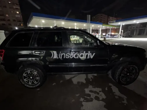 Jeep Grand Cherokee 2010 Black Used for Sale - 4