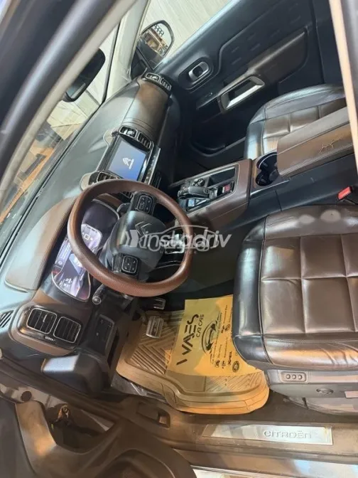 سيتروين C5 اير كروس 2020 رمادي مستعملة للبيع - 8