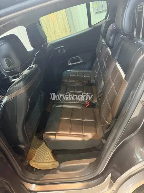 سيتروين C5 اير كروس 2020 رمادي مستعملة للبيع - 9