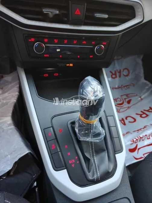 Seat Arona 2022 Red Used for Sale - 5