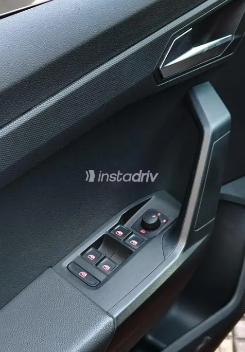 Seat Arona 2022 Red Used for Sale - 7