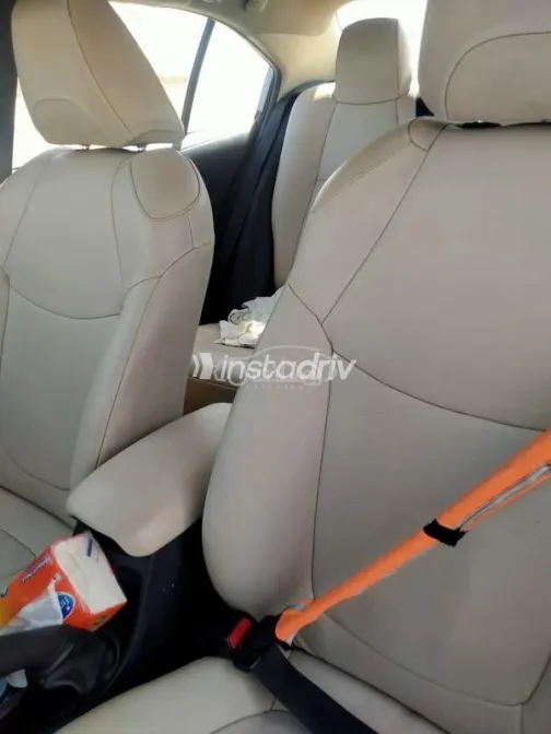 Toyota Corolla 2021 White Used for Sale - 8