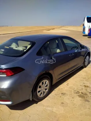 Toyota Corolla 2021 White Used for Sale