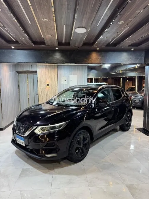 Nissan Qashqai 2021 Brown Used for Sale - 2