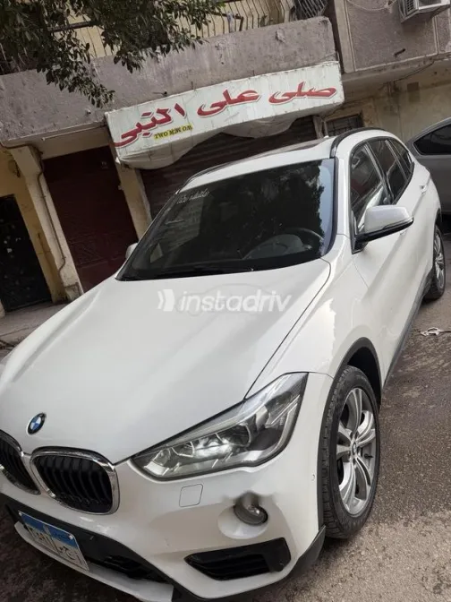 بي ام دبليو X1 2018 أبيض مستعملة للبيع - 4