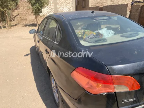 Brilliance FSV 2010 White Used for Sale - 1