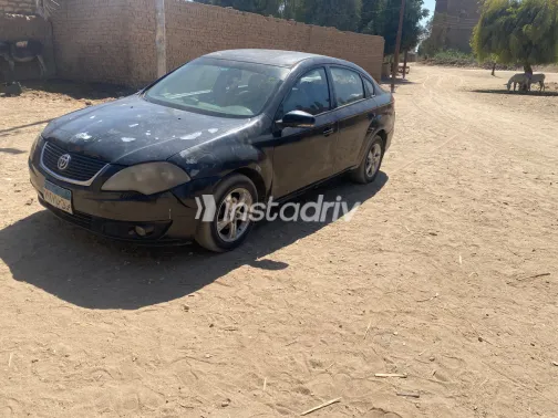 Brilliance FSV 2010 White Used for Sale - 2