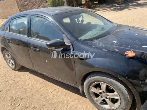 Brilliance FSV 2010 White Used for Sale - 5