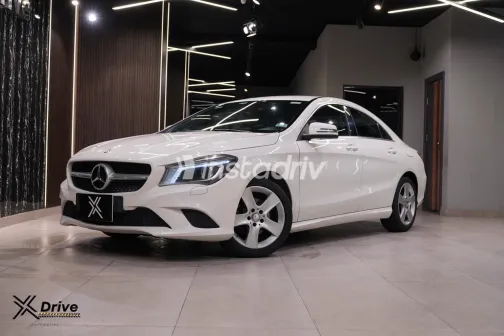 مرسيدس CLA 180 2016 أبيض مستعملة للبيع - 9