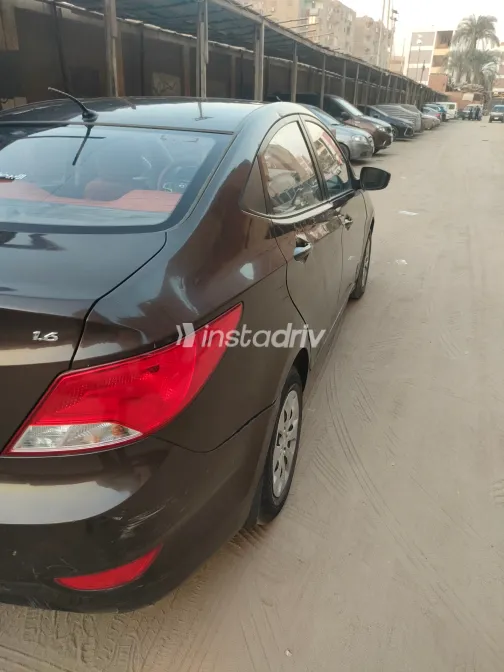 هيونداي اكسنت RB 2017 أبيض مستعملة للبيع - 2