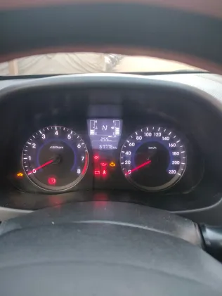 هيونداي اكسنت RB 2017 أبيض مستعملة للبيع