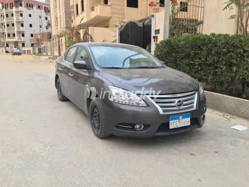 نيسان سنترا 2020 أبيض مستعملة للبيع - 3