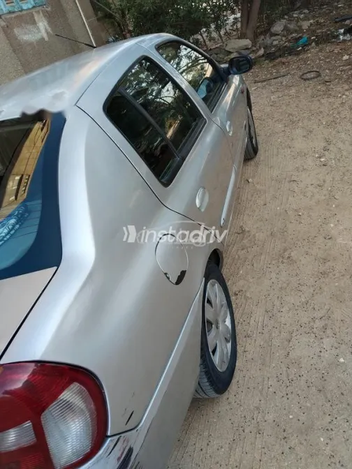 رينو كليو 2008 رمادي مستعملة للبيع - 3