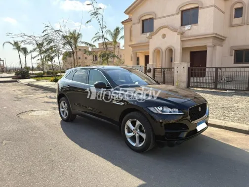 Jaguar F-Pace 2019 Black Used for Sale - 3
