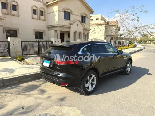 Jaguar F-Pace 2019 Black Used for Sale - 5
