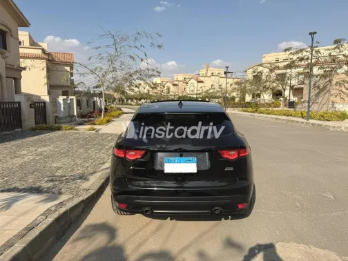 Jaguar F-Pace 2019 Black Used for Sale - 6