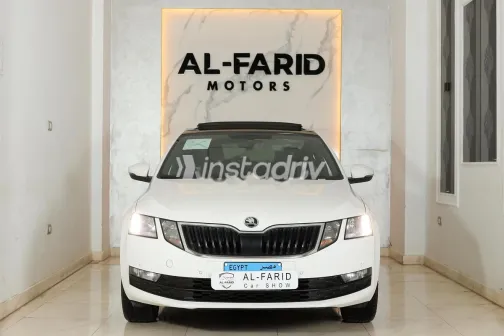Skoda Octavia 2020 White Used for Sale - 2