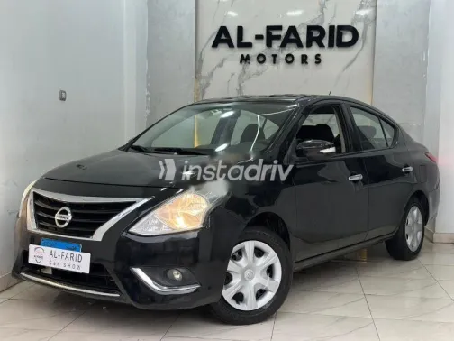 نيسان صنى 2022 أسود مستعملة للبيع - 2