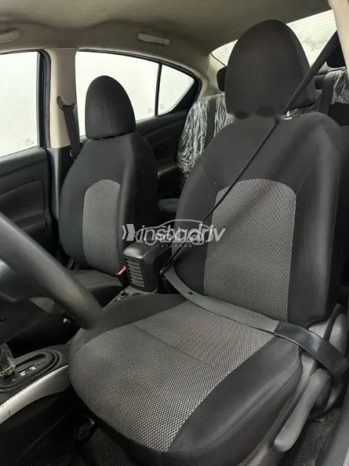 نيسان صنى 2022 أسود مستعملة للبيع - 3