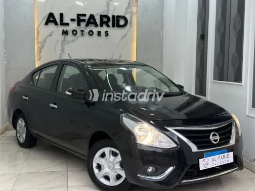 نيسان صنى 2022 أسود مستعملة للبيع - 6