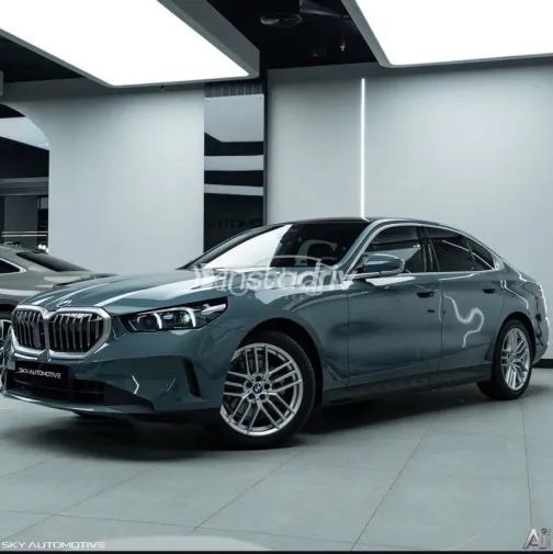 BMW 520 2026 Green Used for Sale - 4