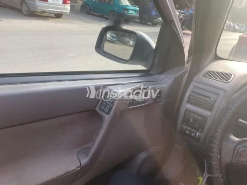 اوبل أسترا 2003 أبيض مستعملة للبيع - 1