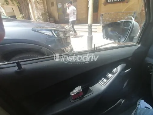 لادا جرانتا 2017 أبيض مستعملة للبيع - 5