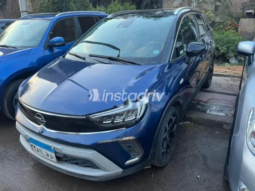 اوبل كروس لاند 2022 أزرق غامق مستعملة للبيع - 2