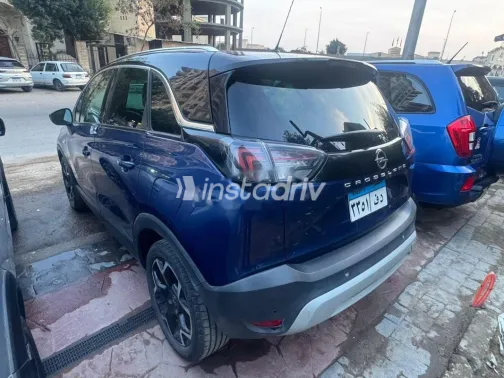 اوبل كروس لاند 2022 أزرق غامق مستعملة للبيع - 4