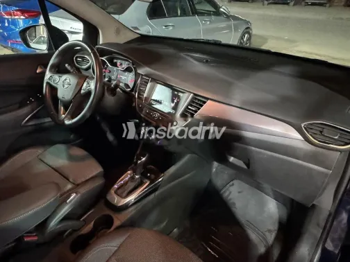 اوبل كروس لاند 2022 أزرق غامق مستعملة للبيع - 6