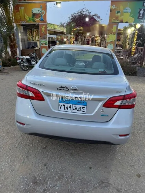 نيسان سنترا 2026 أبيض مستعملة للبيع - 4