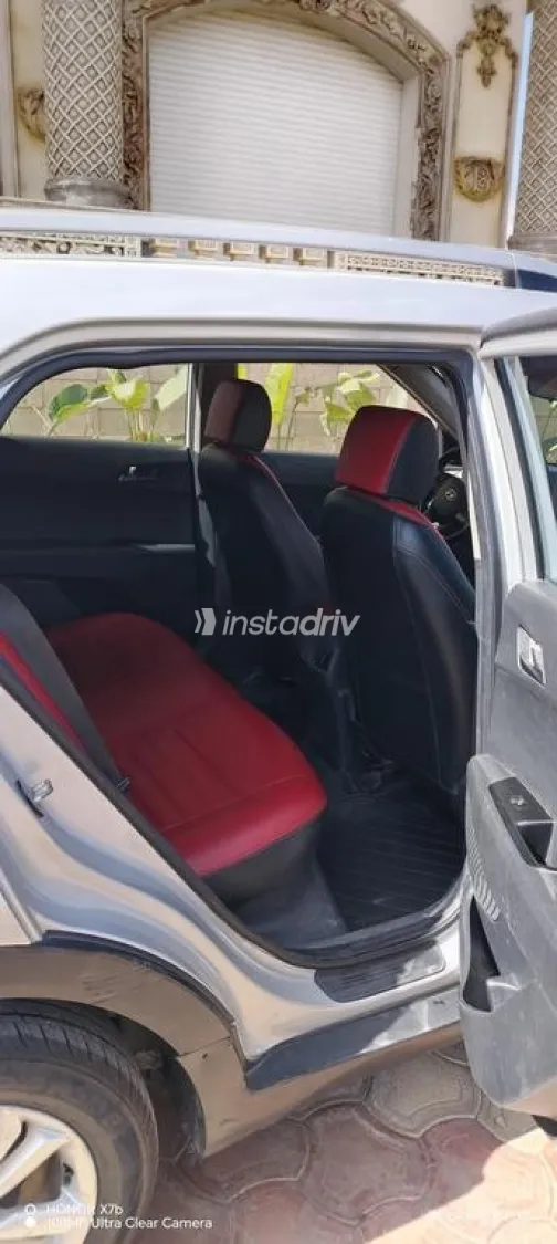 Hyundai Creta 2017 Silver Used for Sale - 5