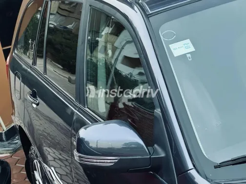 Chery Tiggo 3 2024 Gray Used for Sale - 3