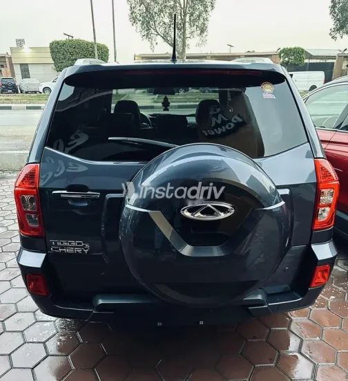 Chery Tiggo 3 2024 Gray Used for Sale - 6