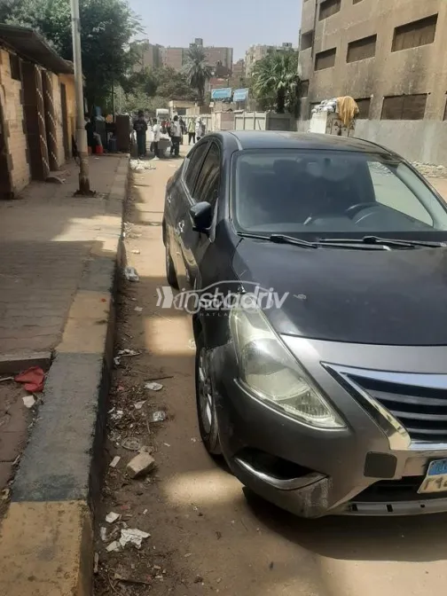 نيسان صنى 2016 أسود مستعملة للبيع - 6