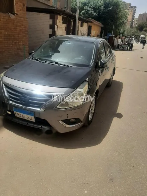 نيسان صنى 2016 أسود مستعملة للبيع - 8